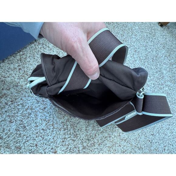 Sherpani Crossbody bag/purse, Lots of pockets! Brown Canvas - Picture 10 of 12